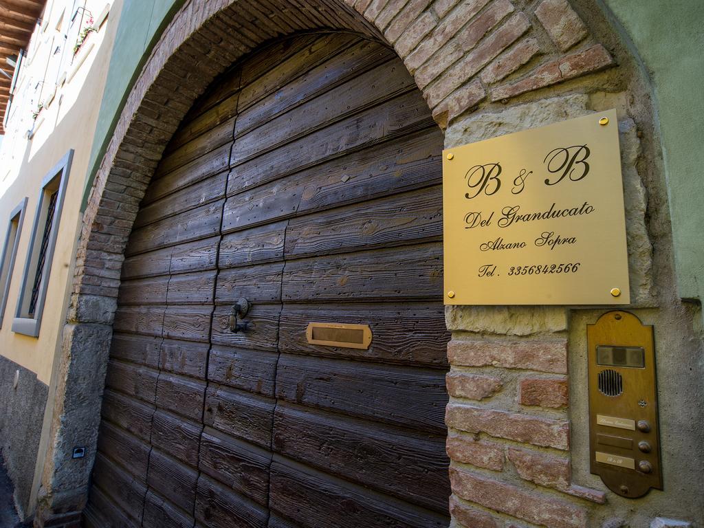 B&B Del Gran Ducato Di Alzano Sopra Alzano Lombardo Екстер'єр фото