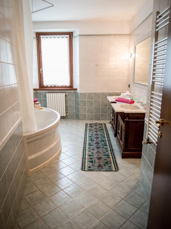 B&B Del Gran Ducato Di Alzano Sopra Alzano Lombardo Екстер'єр фото
